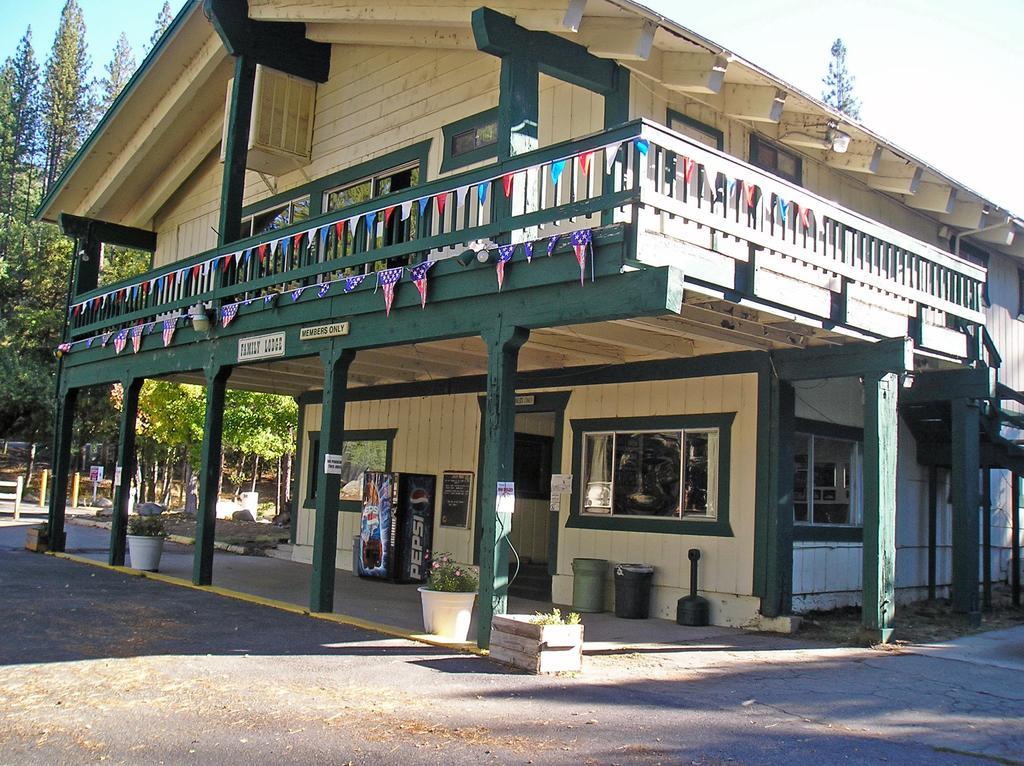 Yosemite Lakes Cottage 49 Harden Flat Exterior photo